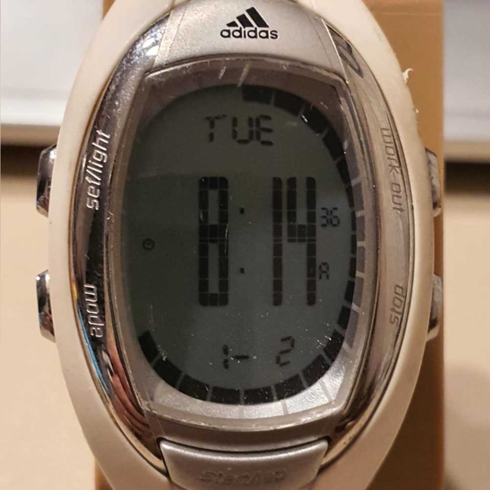 🦋10/$20🦋 Adidas Lahar ADP1650 White Digital Alarm Chronograph Women's Watch